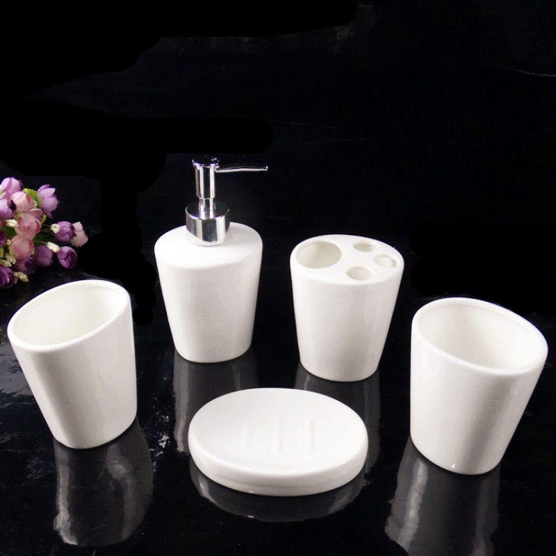 Witte keramische badkamerbenod - Wedding Bathroom Supply Kit recensie en prijs